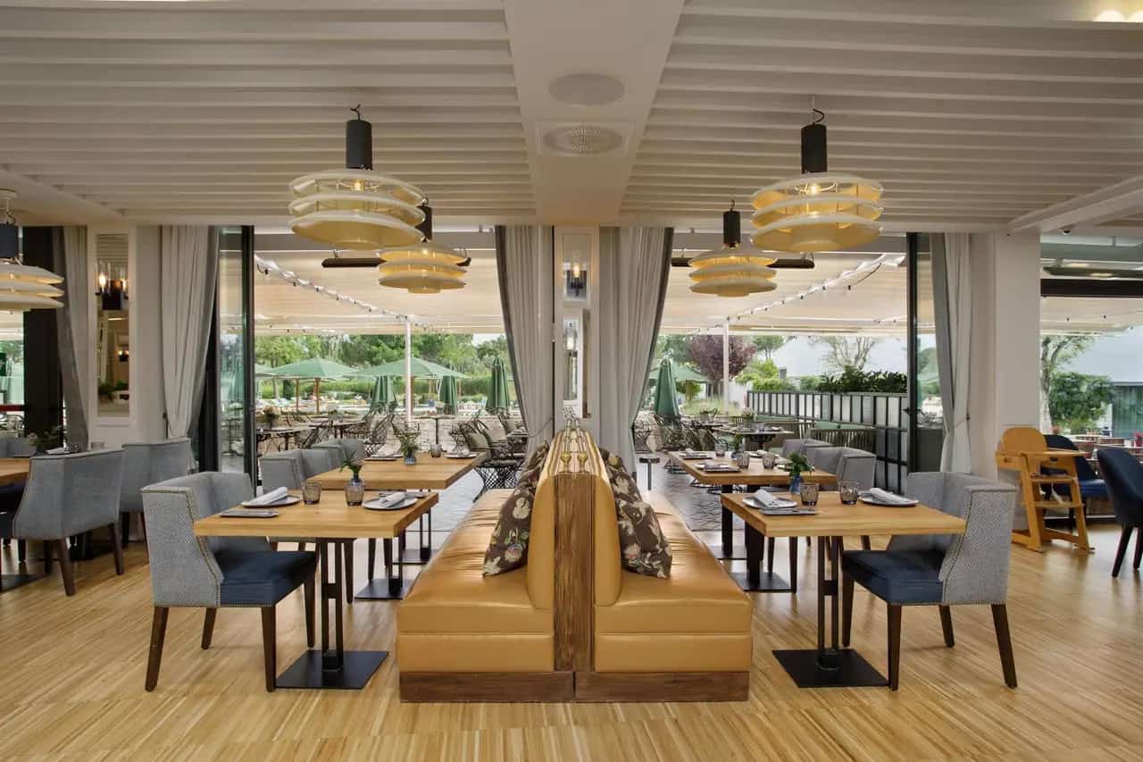 Camiral Bistro